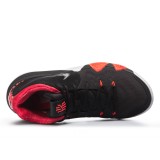 NIKE KYRIE 4 943806-005 Black Image 4