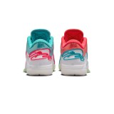 NIKE LEBRON XXII XMAS HV5148-600 Colorful Image 2