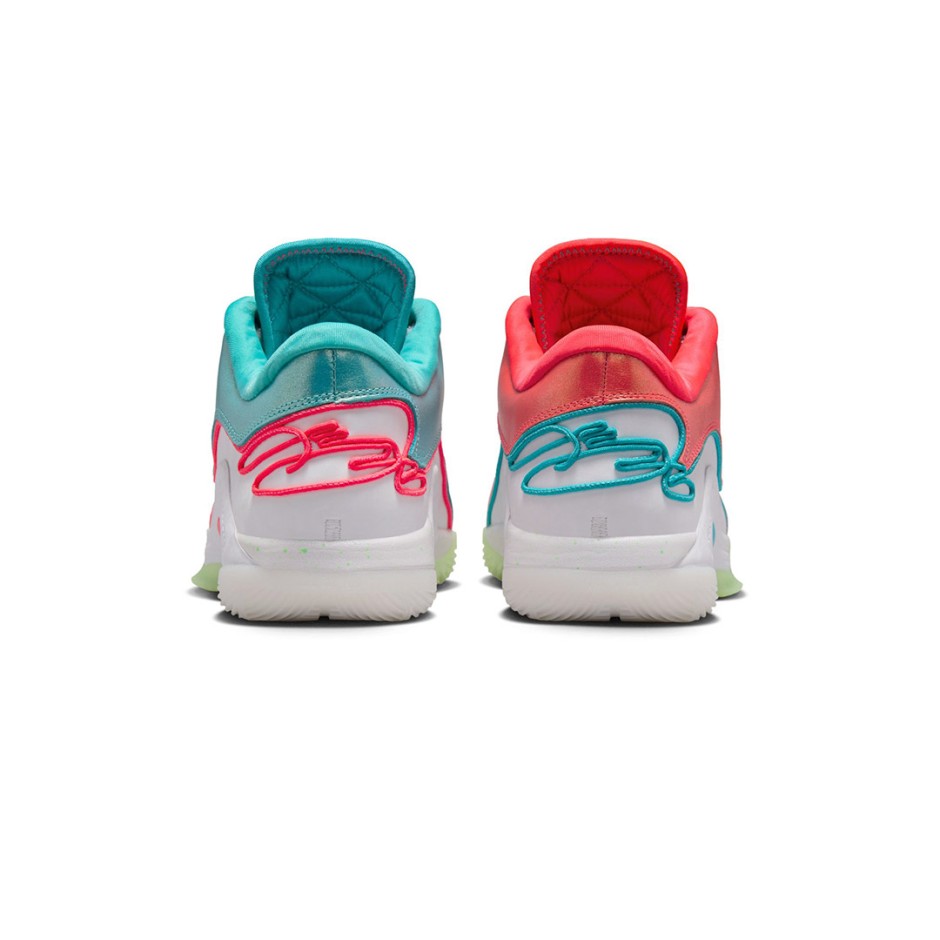 NIKE LEBRON XXII XMAS HV5148-600 Colorful