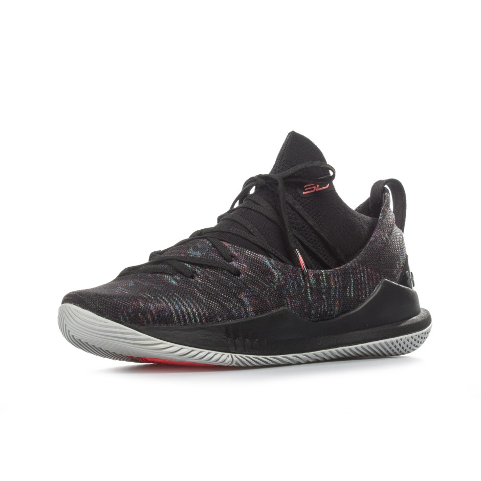 UNDER ARMOUR CURRY 5 3020657-005 Black