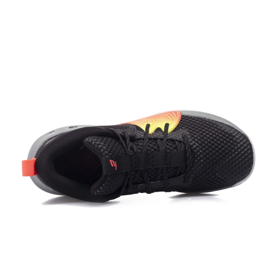 UNDER ARMOUR EMBIID 1 3023086-001 Black