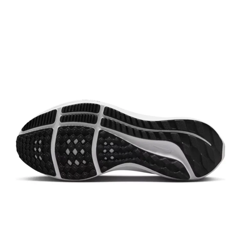 Nike pegasus 36 vs epic react hot sale