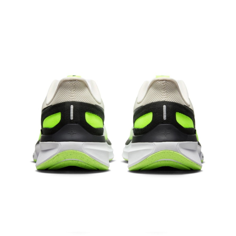nike zoom gravity on feet