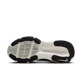 Men's Running Shoes Black - Nike Vomero 18  Image 6