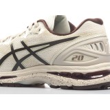 ASICS GEL-NIMBUS 20 "SAKURA PACK" T804N-0229 Beige Image 3