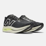 NEW BALANCE FUELCELL SUPERCOMP TRAINER V2 MRCXBK3 Black Image 1