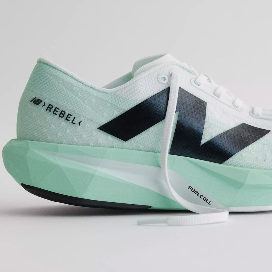 NEW BALANCE FUELCELL REBEL V4 MFCXCE4 White