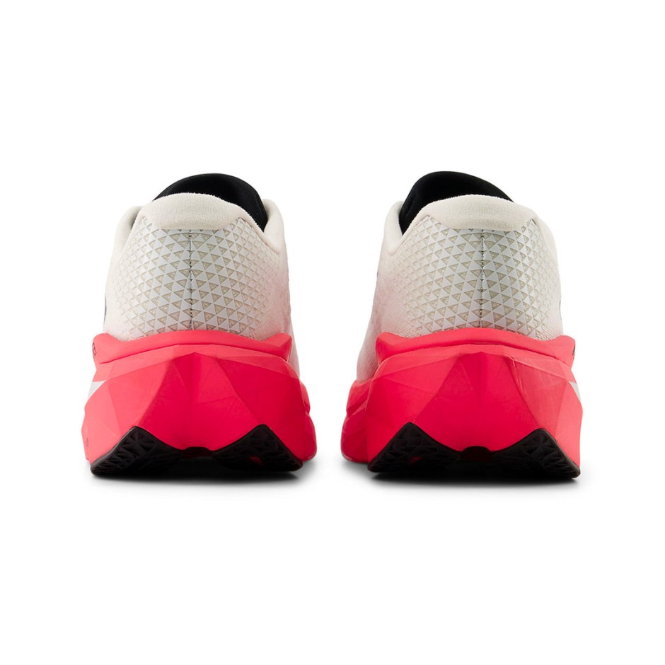 NEW BALANCE FUELCELL SUPERCOMP TRAINERV3 MRCXY4 White