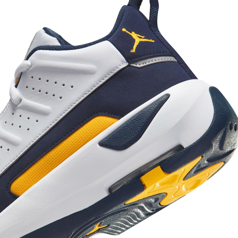 JORDAN MAX AURA 7 HQ2091-102 White