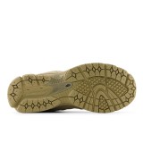 Men's Sneakers Beige - New Balance 2002R Image 2