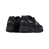 Men's Sneakers Black - New Balance 2002R Image 0