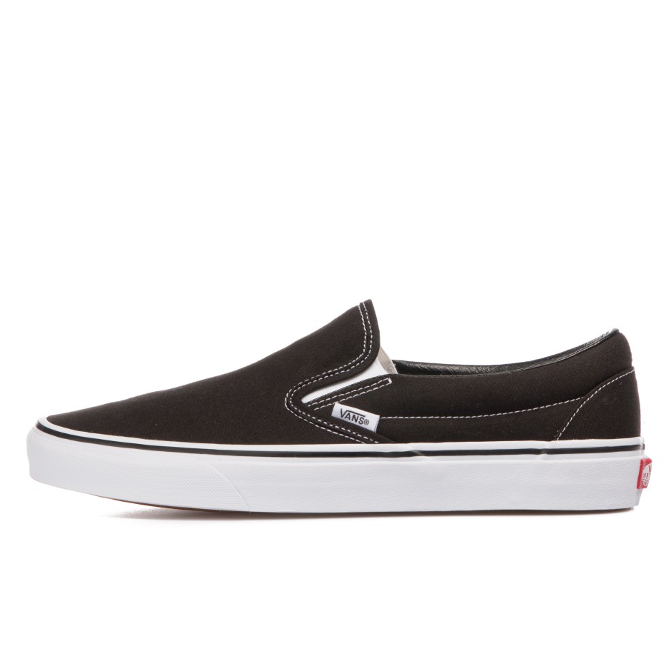 VANS UIA CLASSIC SLIP-ON VN000EYEBLK-BLK Black