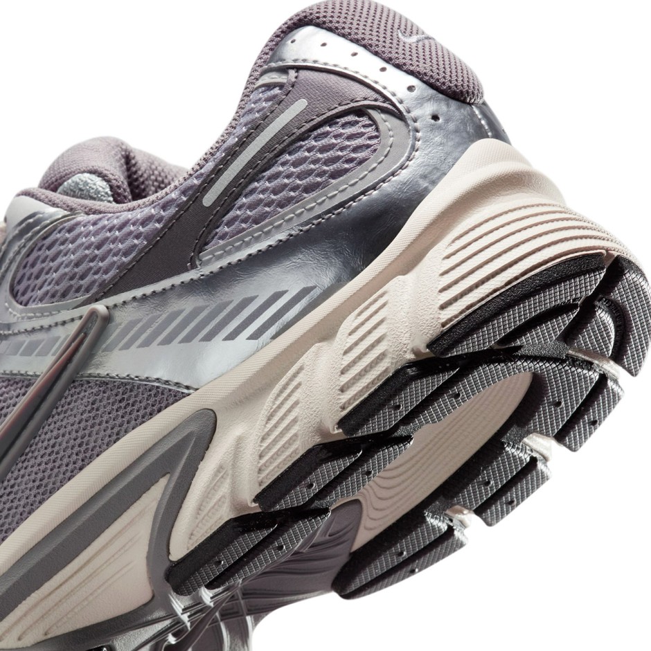 Ανδρικά Sneakers Γκρι - Nike V5 RNR