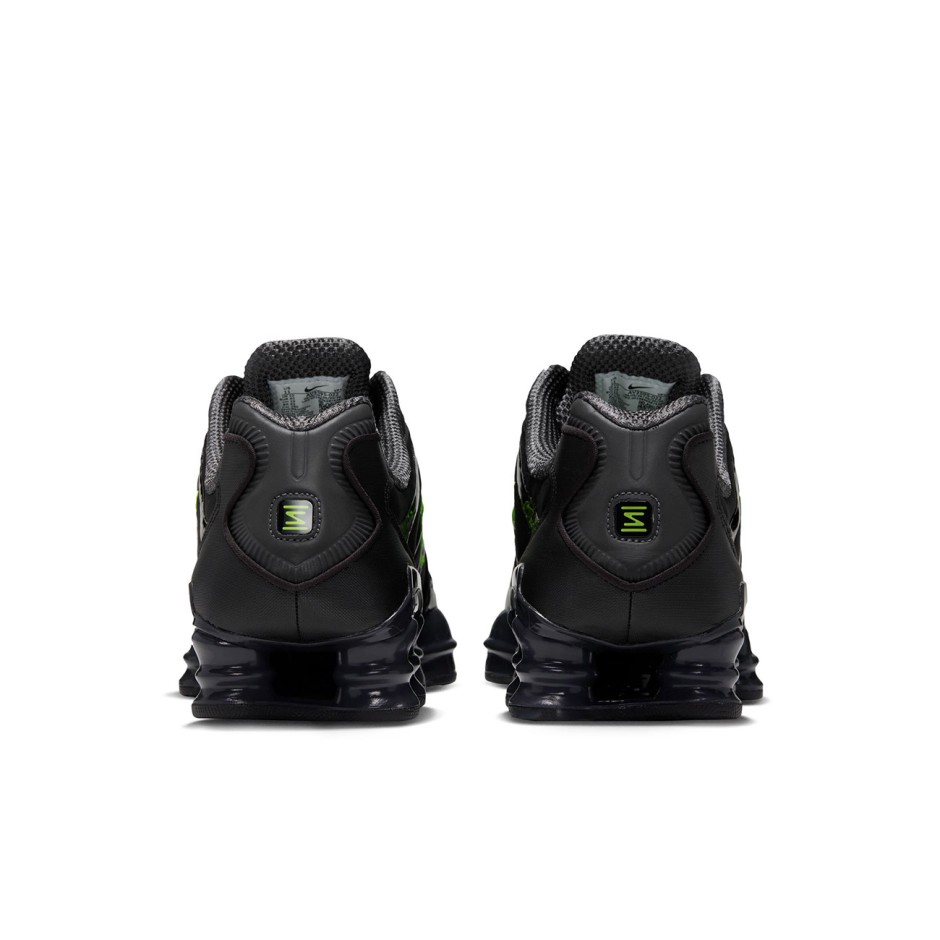 Men's Sneakers Black - Nike Shox TL