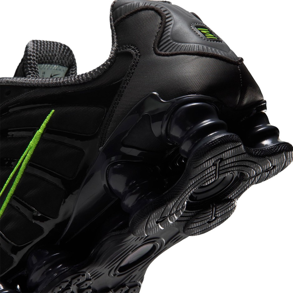 Men's Sneakers Black - Nike Shox TL
