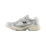 Men's Sneakers White - New Balance 725 Image 0