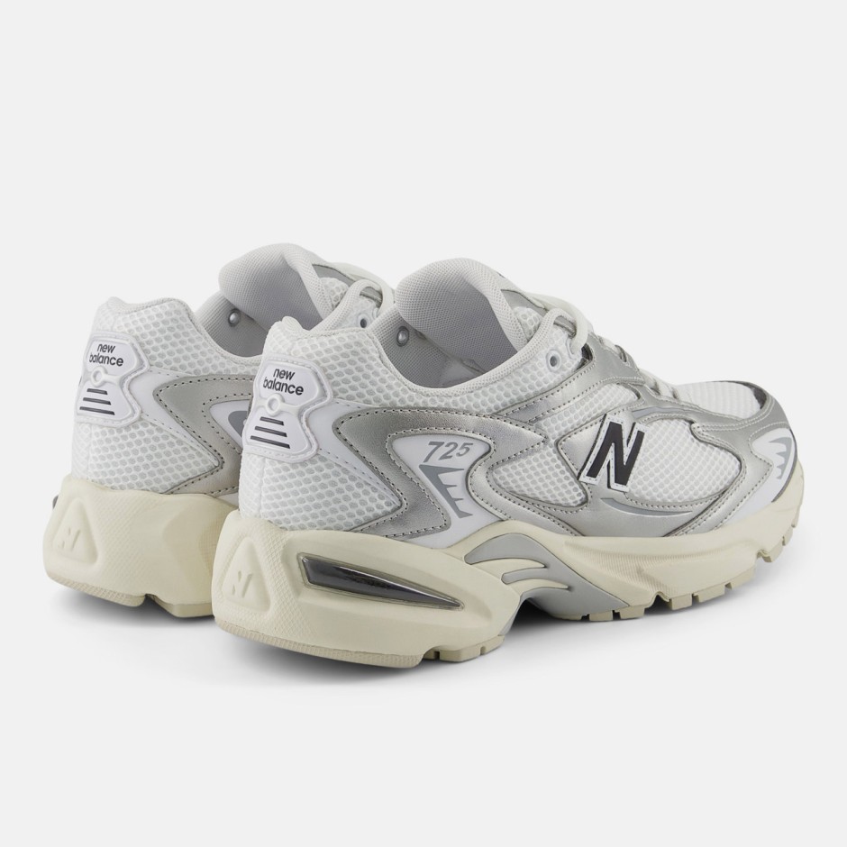 Men's Sneakers White - New Balance 725