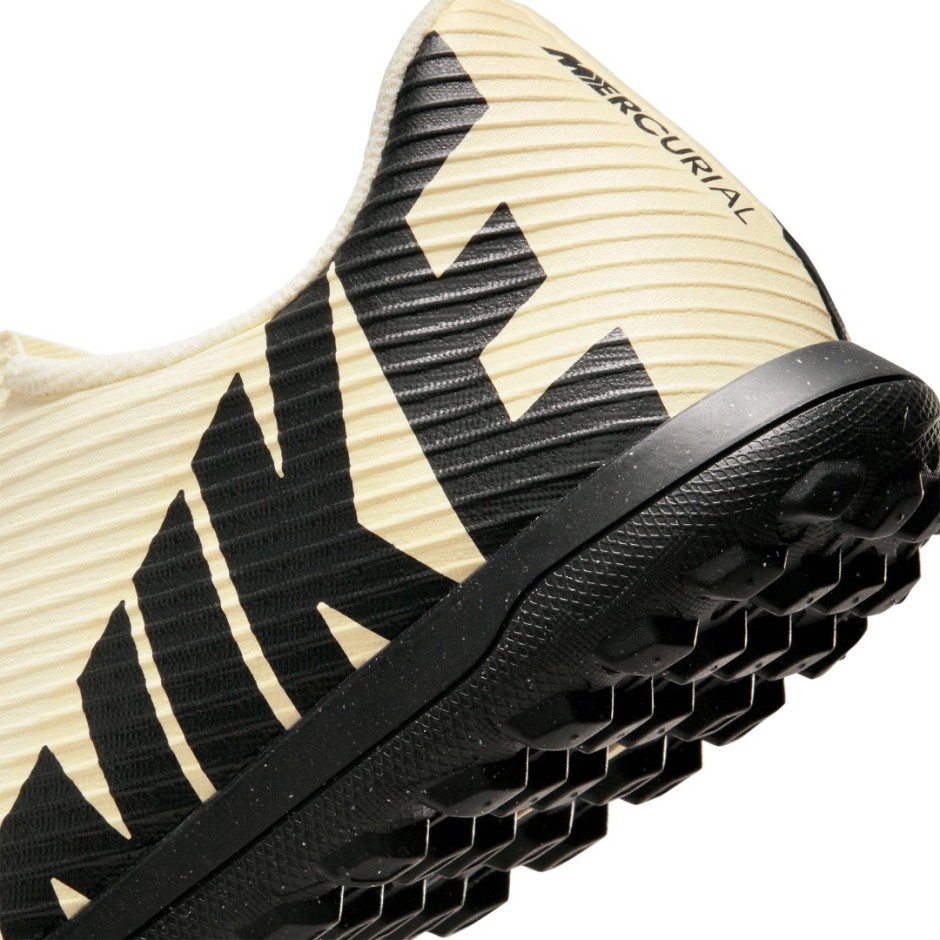 NIKE MERCURIAL VAPOR 15 CLUB TF DJ5968-700 Yellow