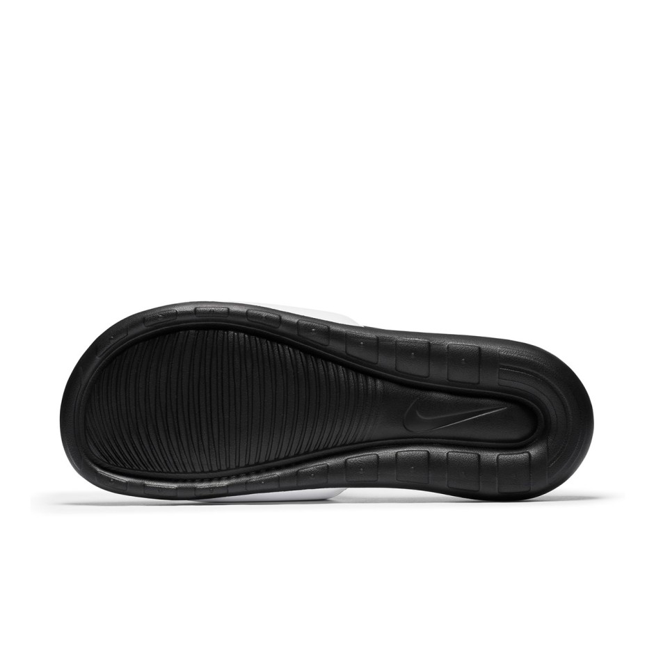 NIKE VICTORI ONE Λευκό-Μαυρο