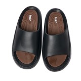 Men's Slides Black - Body Action Image 0
