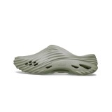 CROCS ECHO WAVE 210521-1LM Grey Image 1