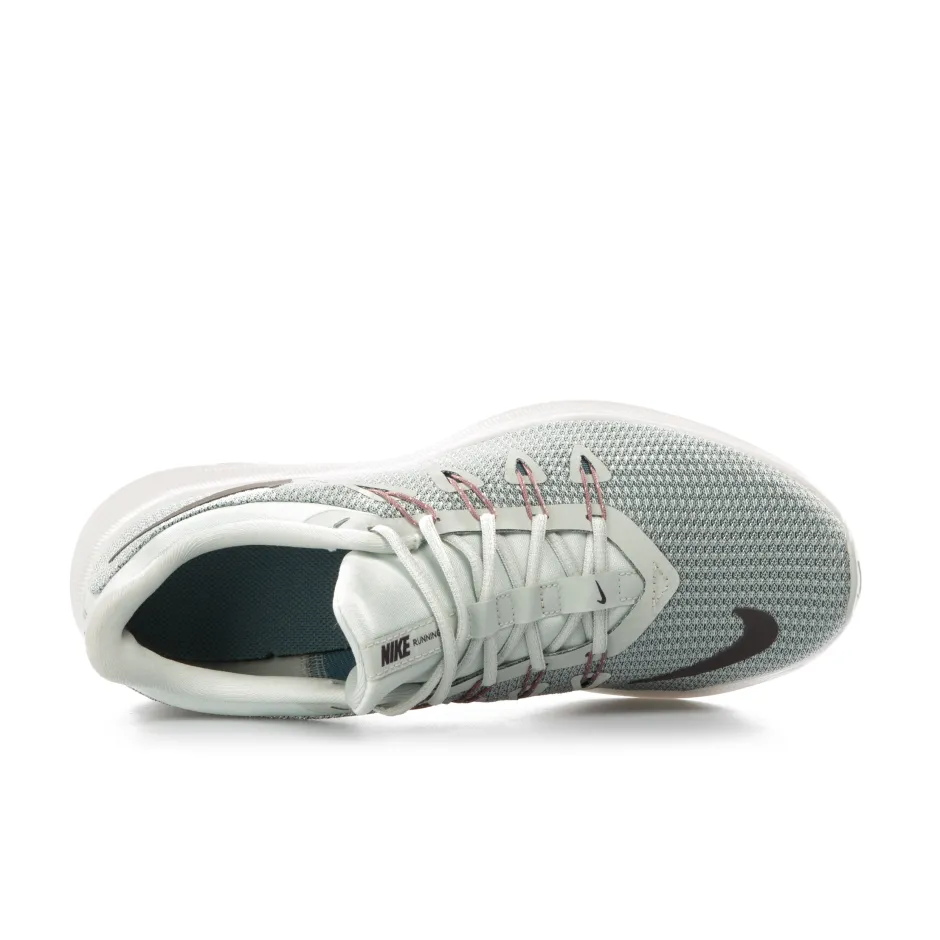 Aa7412 hotsell nike quest