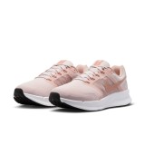 NIKE RUN SWIFT 3 DR2698-600 Pink Image 1
