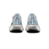 NIKE ZOOMX INVINCIBLE RUN FLYKNIT 3 DR2660-010 Grey Image 2