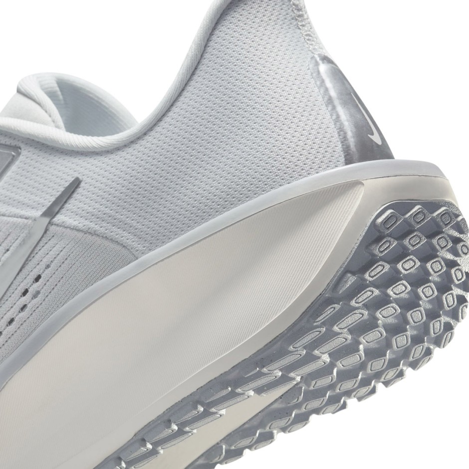 Γυναικεία Παπούτσια για Τρέξιμο Γκρι - Nike Quest 6