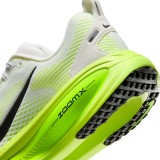 NIKE W VOMERO 18 HM6804-102 White Image 4