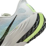 NIKE PEGASUS PLUS FQ7261 Ecru Image 3