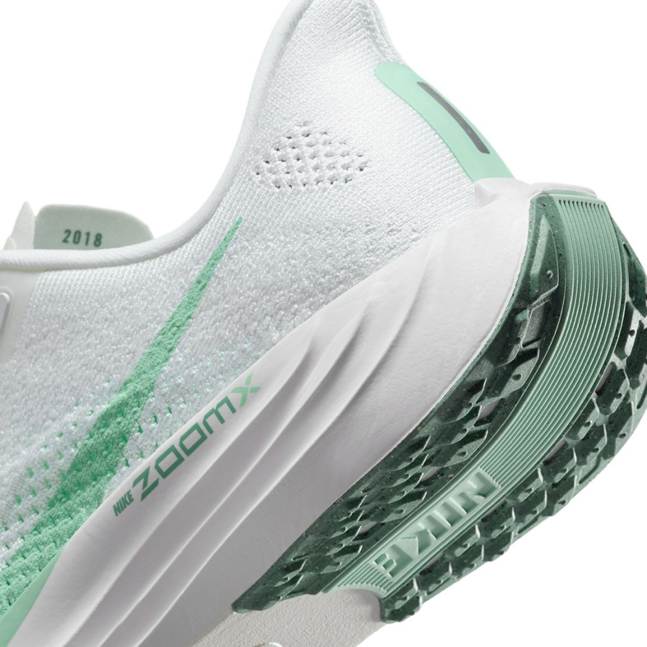 NIKE PEGASUS PLUS FQ7261 White