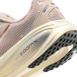 NIKE VOMERO 18 SE IF4463-200 Beige Image 4