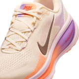 Γυναικεία Παπούτσια για Τρέξιμο Σομόν - Nike Vomero 18 Εικόνα 3