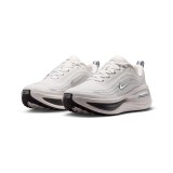 Γυναικεία Παπούτσια για Τρέξιμο Εκρού - Nike Vomero Plus Εικόνα 1