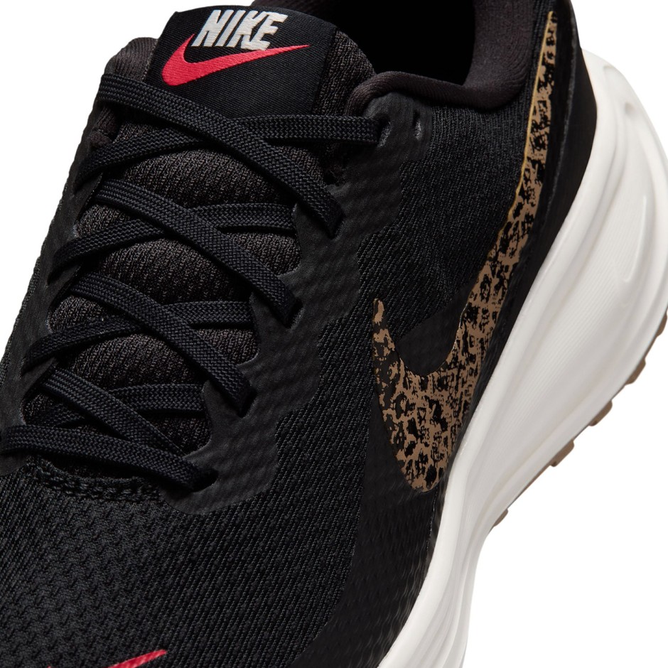 Women's Running Shoes Black - Nike Revolution 8
