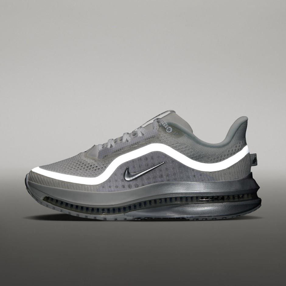 Women's Running Shoes White - Nike Pegasus Premium