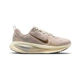 NIKE VOMERO 18 SE IF4463-200 Beige Image 