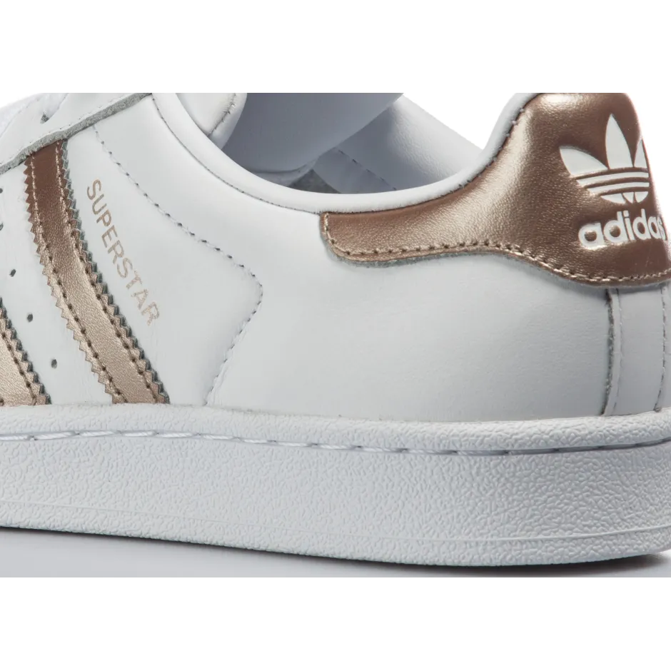 adidas gazelle silver green womens Kids adidas Superstar Shoes White / Camo HQ4287 main image 0