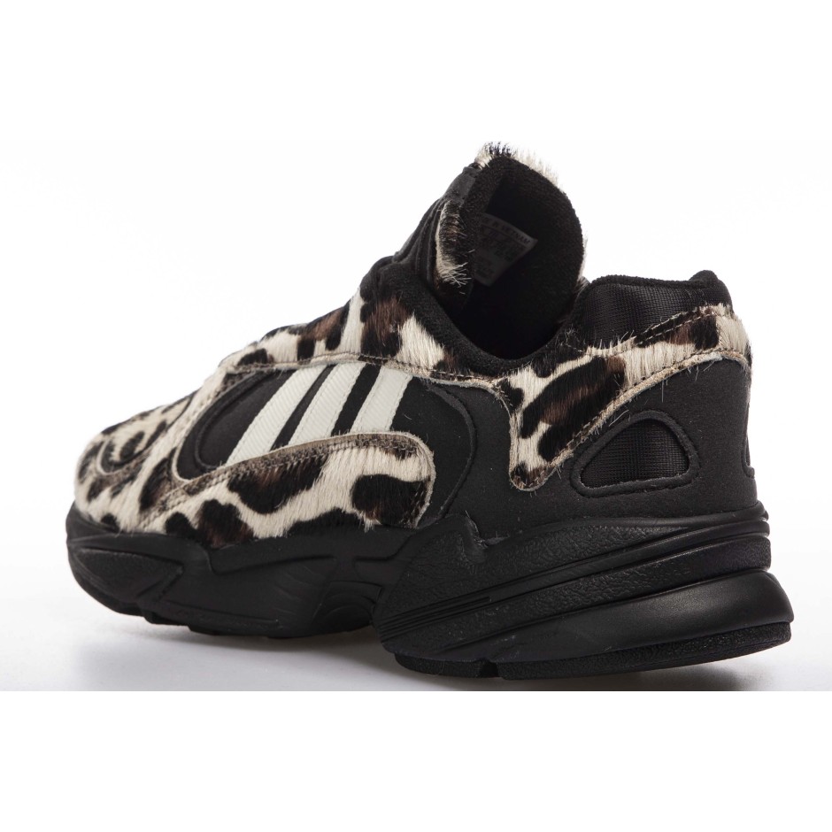 adidas Originals YUNG-1 EG8726 Brown