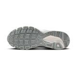 Γυναικεία Sneakers Εκρού - Nike Initiator Εικόνα 5