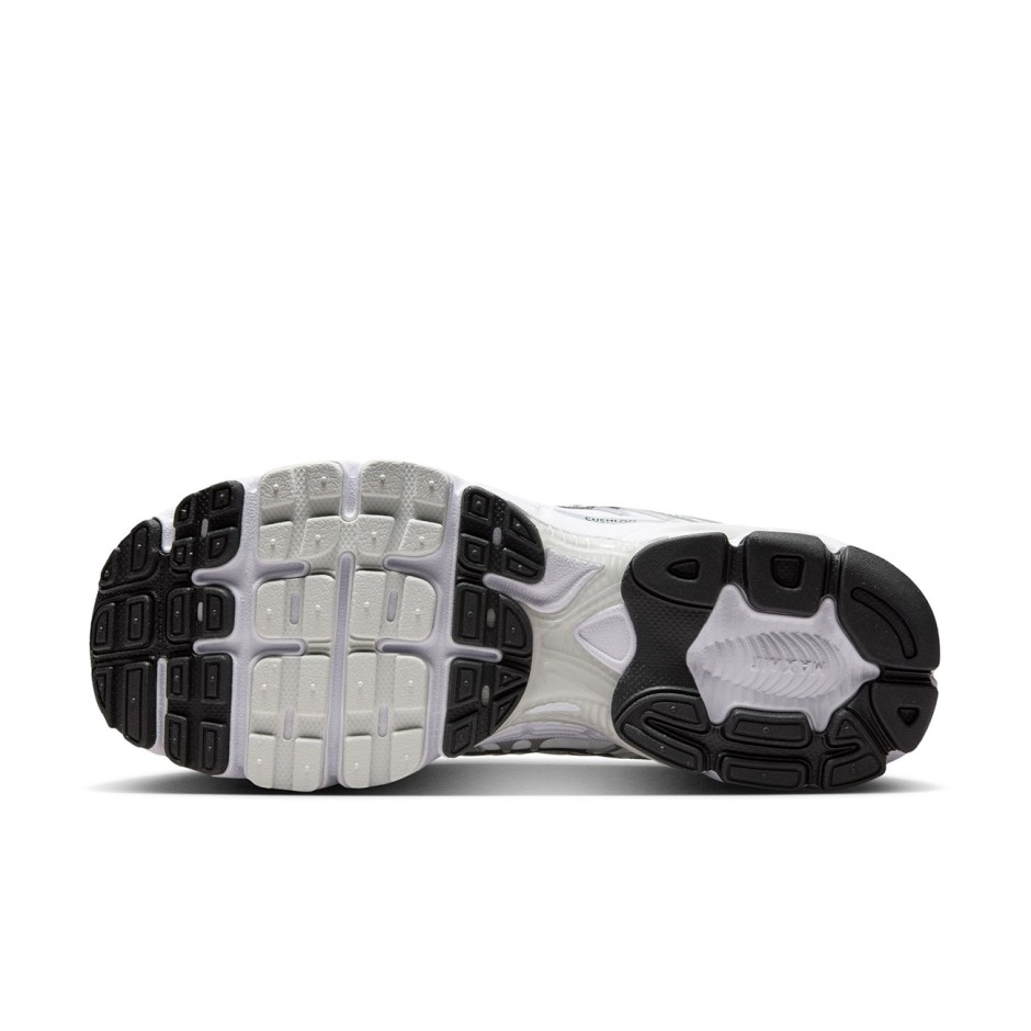 NIKE W NIKE AIR MAX MOTO 2K HQ2056-103 Λευκό