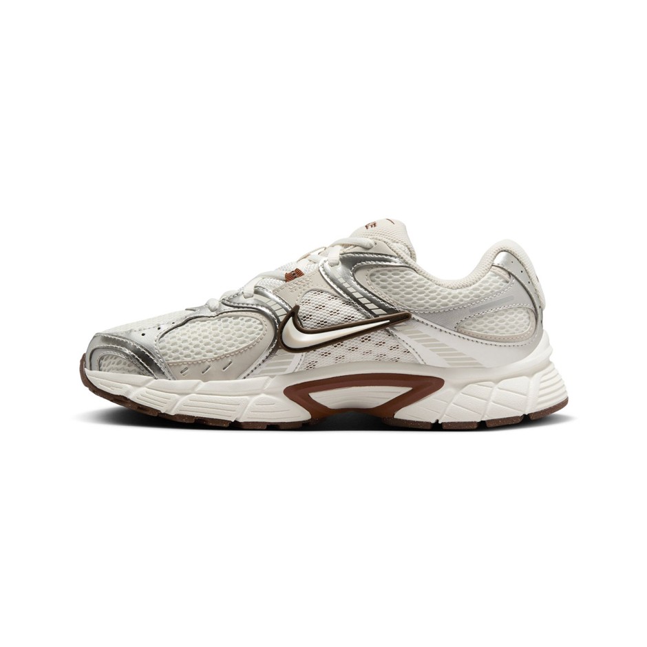 Women's Sneakers Ecru - Nike V5 RNR