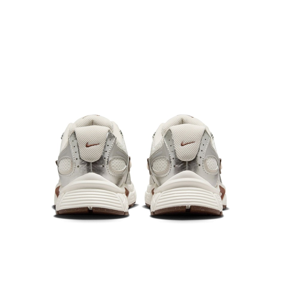 Women's Sneakers Ecru - Nike V5 RNR