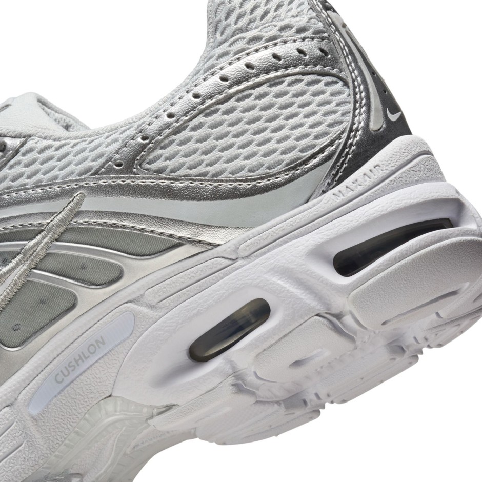 NIKE AIR MAX MOTO 2K HQ2056-011 Γκρί