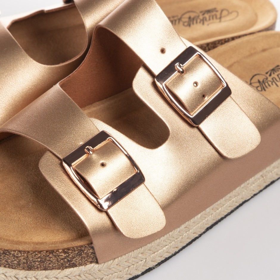 Madden girl goldiie footbed sandals outlet
