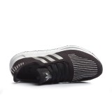 adidas Originals SWIFT RUN J CQ2597 Black Image 4