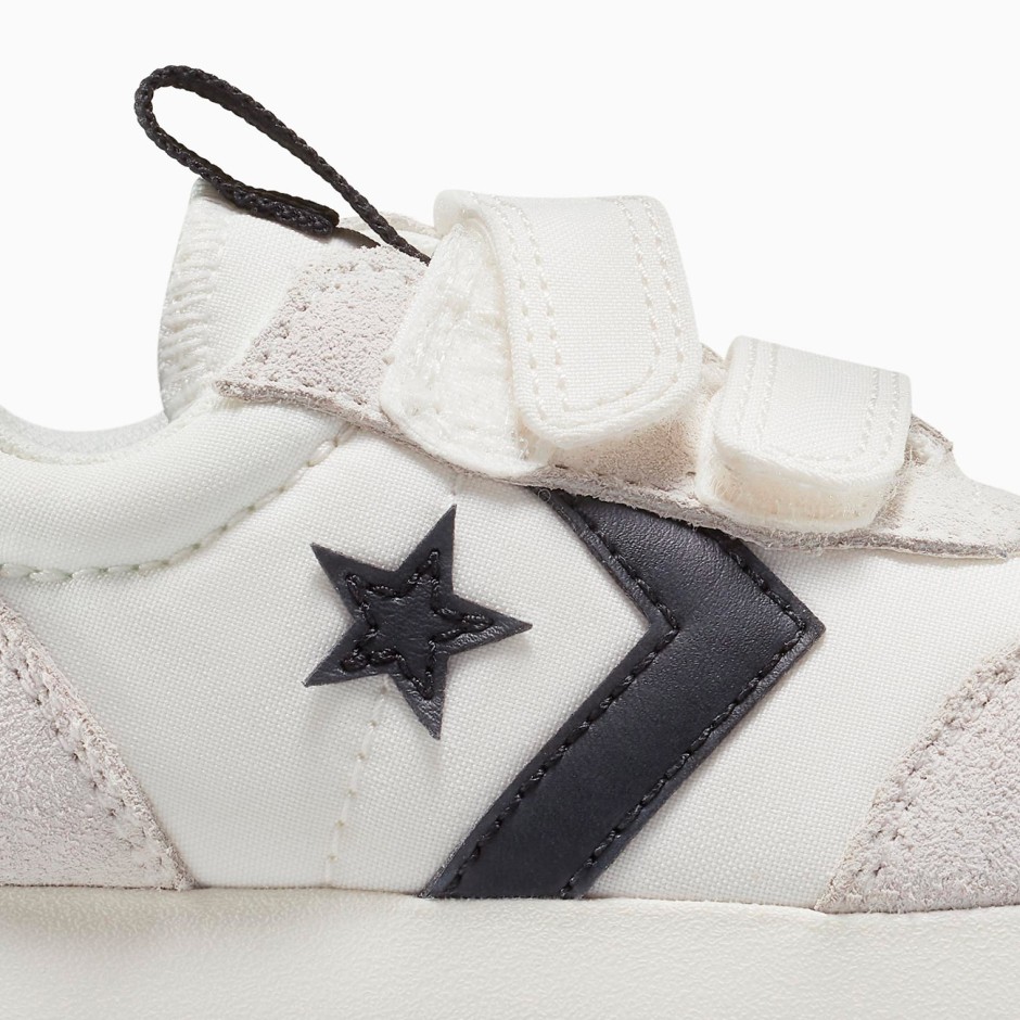 CONVERSE OMEGA TRAINER EASY-ON A15561C Beige
