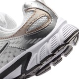 Παιδικά Sneakers Λευκά - Nike V5 RNR Εικόνα 4