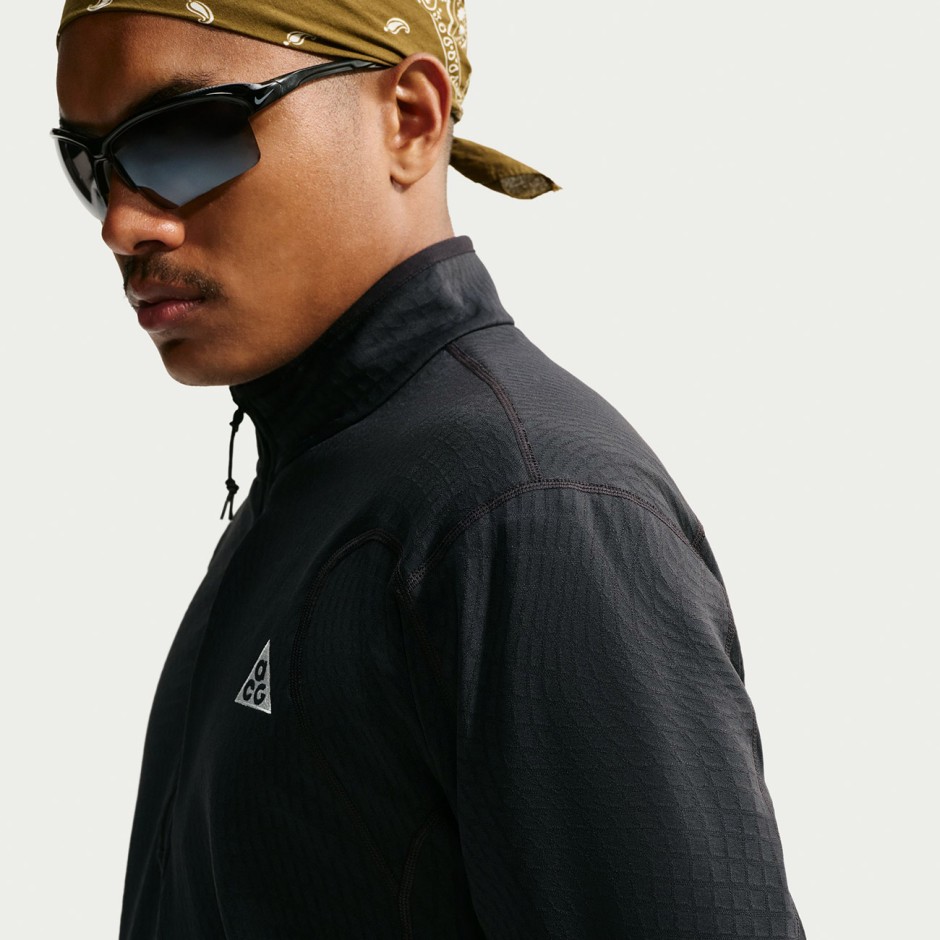 Men's Hiking Long-Sleeve Top Black - Nike ACG Wolf Grid